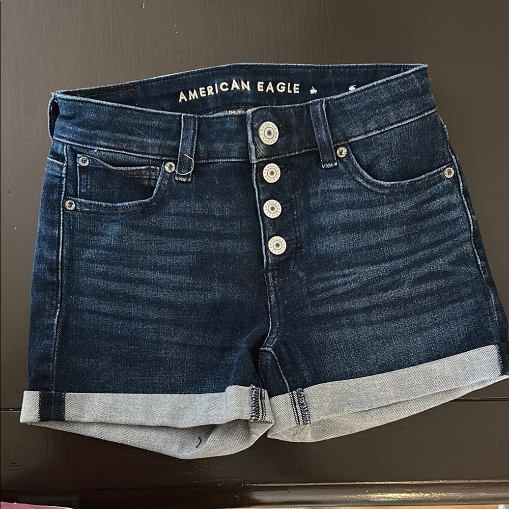 American Eagle Outfitters Blue Jean Shorts Classic Design size 2